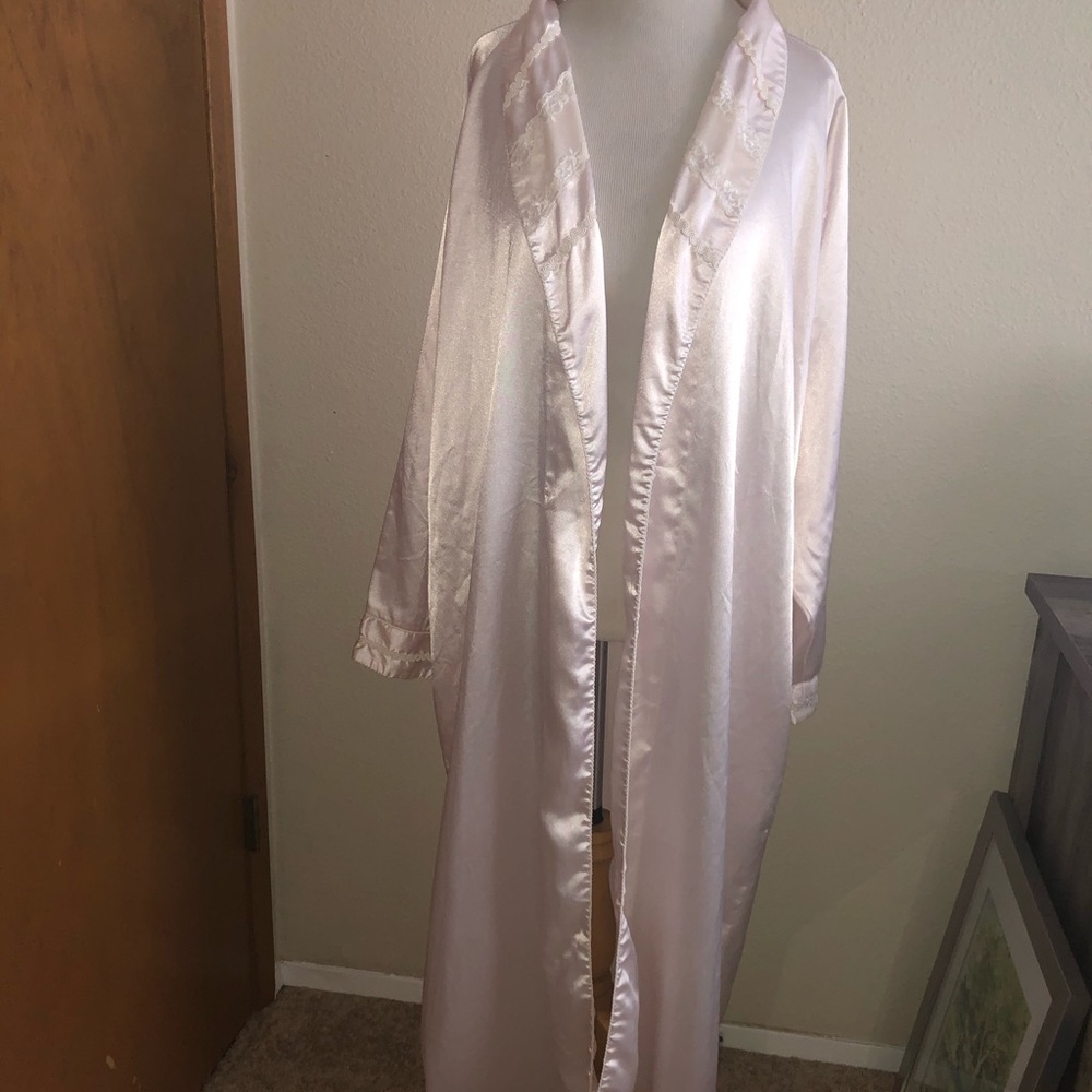 Vintage Dior robe
